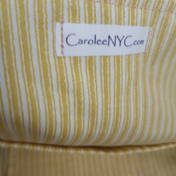 Carolee NYC Floral Tote Bag - Picture 8 of 16